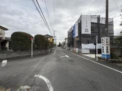 前面道路含む現地写真　