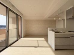 リビング　キッチンまで一つにつながる開放感。