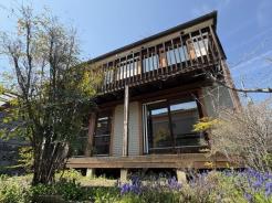 外観　木のぬくもりが感じられる北欧風住宅。