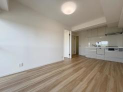 リビング　キッチンまで一つにつながる開放感。