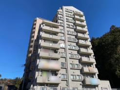 外観　福生駅徒歩4分の好立地。ペット飼育可のマンションです。