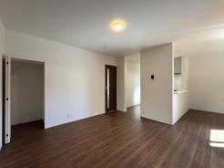 収納　リビングには日用品等の収納に便利な収納スペースがあります。