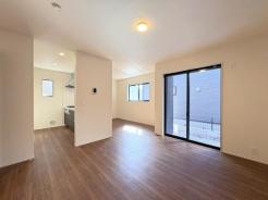 リビング　居心地のよいリビング。16帖です。