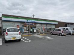 ファミリーマート東秋留店 