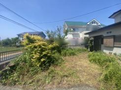 その他現地 陽当たり良好な約59坪の敷地。 朝はやわらかな光で自然に目覚め、共働きのご夫婦でも洗濯物がしっかり乾き、家族が笑顔で過ごせる明るいリビングのある暮らしが実現します。