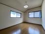洋室　6帖洋室の様子です。