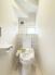 トイレ　1階・2階にそれぞれ設けられたトイレは温水洗浄便座です。(写真は1階トイレ)