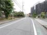 その他現地　現地前面道路の様子です。