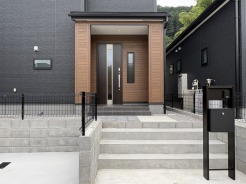 青梅市柚木町3丁目