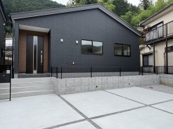 青梅市柚木町3丁目