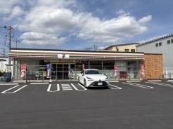 セブンイレブン青梅インター店